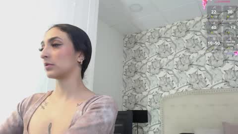 Venus  online show from 05-04-26, 12:01