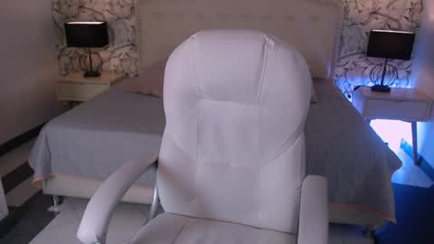 Venus  online show from 06-04-26, 12:33