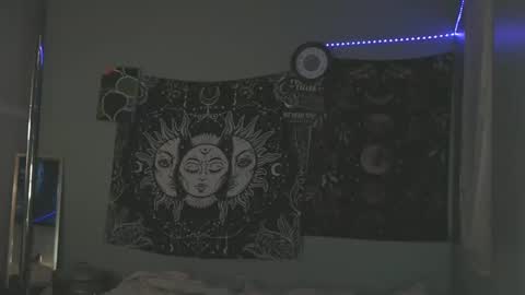 Snapshot of venusastar chatting on 10-18-25, 11:27 Miss Venus online show from 10-18-25, 11:27