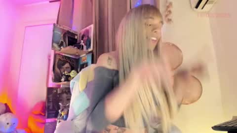 Venus online show from 02-16-25, 12:54