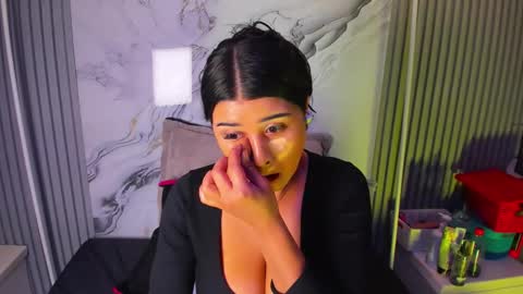 Snapshot of venusowen_ chatting on 05-06-26, 01:27 Venusowen online show from 05-06-26, 01:27