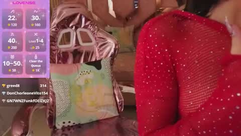 venuss online show from 02-14-26, 04:37