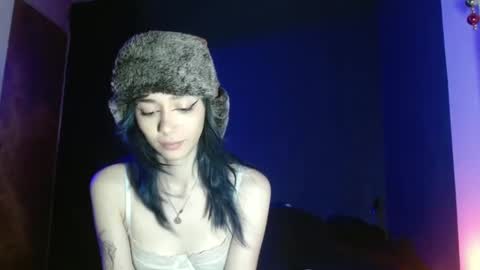 Snapshot of venuss6666 chatting on 01-14-25, 01:47 Venus online show from 01-14-25, 01:47