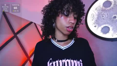 venuss_03 online show from 01-10-26, 04:36