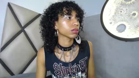 venuss_03 online show from 01-17-26, 03:44