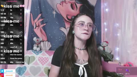  . .      online show from 12-11-24, 12:44
