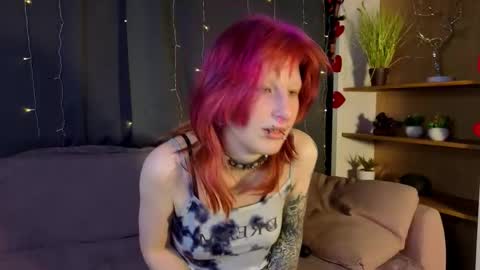 Erica online show from 02-24-26, 07:56