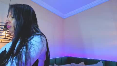 Snapshot of verabest chatting on 05-22-26, 10:54 Domelipa online show from 05-22-26, 10:54