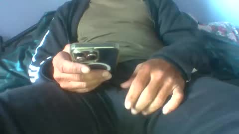 veramanx_x13 online show from 10-13-25, 02:39