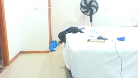 vergagolosa22 online show from 12-04-25, 04:22