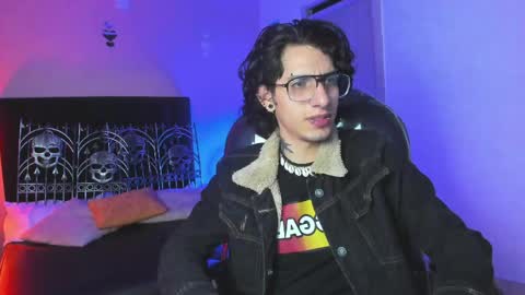 vergil_noir online show from 04-30-26, 03:46