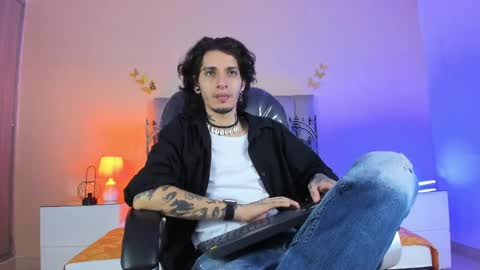 vergil_noir online show from 05-15-26, 03:46