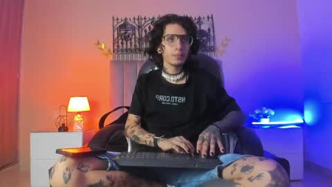 vergil_noir online show from 05-24-26, 03:44
