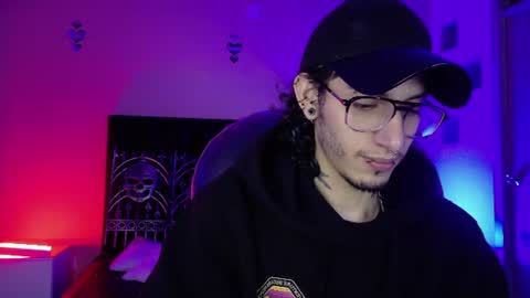 vergil_noir online show from 06-18-26, 03:51