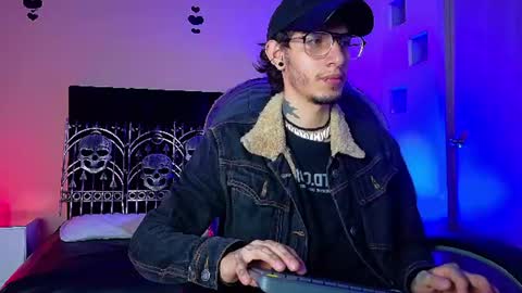 vergil_noir online show from 06-21-26, 03:53