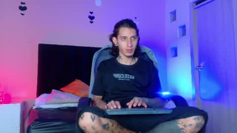 vergil_noir online show from 07-10-26, 05:01