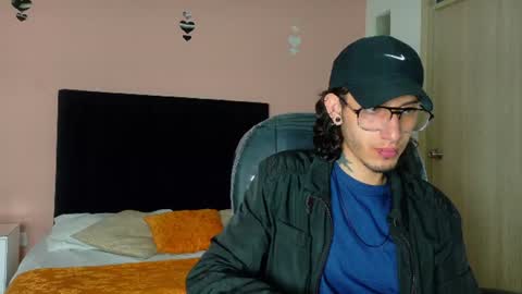vergil_noir online show from 07-12-26, 04:25