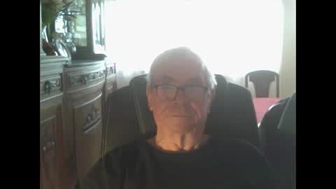 Snapshot of vergne50 chatting on 03-29-26, 05:51 vergne50 online show from 03-29-26, 05:51