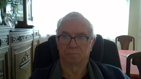 Snapshot of vergne50 chatting on 04-18-26, 05:55 vergne50 online show from 04-18-26, 05:55