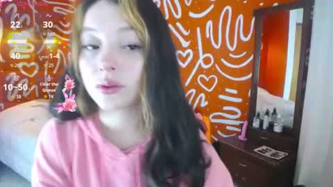 Snapshot of vero_doll12 chatting on 06-18-26, 01:48 Verinica online show from 06-18-26, 01:48