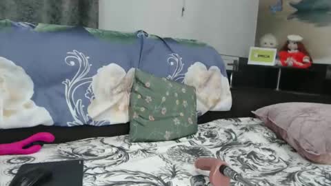 Snapshot of vero_nika8 chatting on 10-06-25, 01:03 Veronika online show from 10-06-25, 01:03