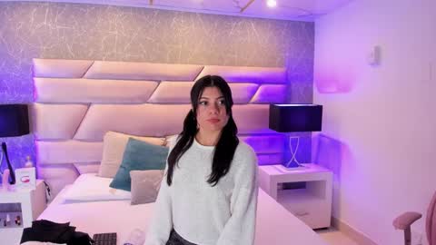 Snapshot of verokax chatting on 02-02-25, 02:56 Vero online show from 02-02-25, 02:56