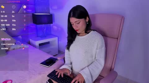 Snapshot of verokax chatting on 02-19-25, 04:23 Vero online show from 02-19-25, 04:23