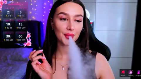 Veronica online show from 02-25-26, 12:15