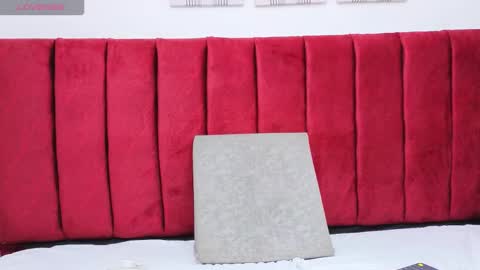 Snapshot of veronica_mae chatting on 09-13-25, 04:12 VERONICA online show from 09-13-25, 04:12