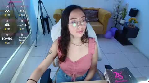 Snapshot of veronica_miiller chatting on 05-06-26, 07:41 veronica online show from 05-06-26, 07:41