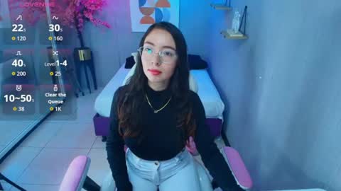 Snapshot of veronica_miiller chatting on 06-16-26, 07:38 veronica online show from 06-16-26, 07:38