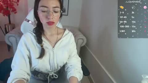 Snapshot of veronica_miiller chatting on 07-28-26, 07:39 veronica online show from 07-28-26, 07:39