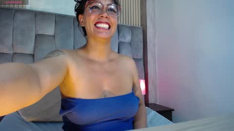 Vero online show from 01-25-25, 07:07