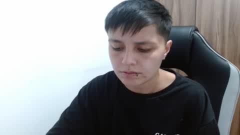 Snapshot of veronicaelite16 chatting on 01-23-25, 02:44 Veronica Clark online show from 01-23-25, 02:44