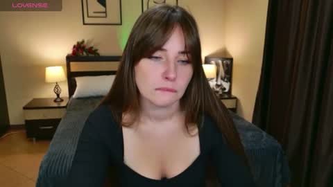 Veronica online show from 06-23-26, 06:11