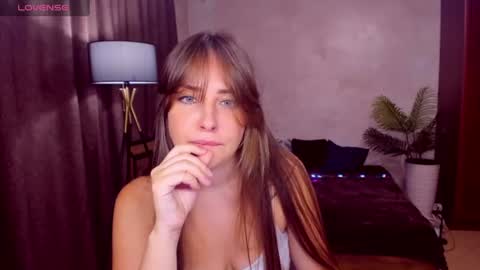 Veronica online show from 07-23-26, 05:16