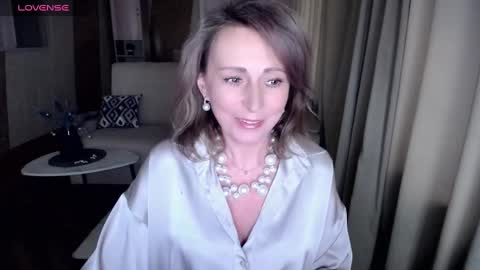 Helen online show from 02-04-25, 04:59