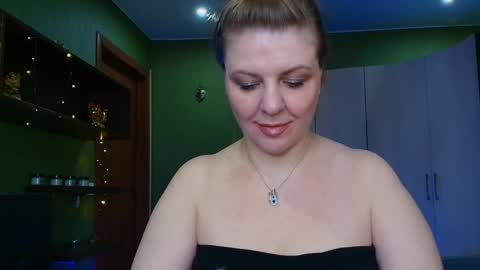VeronikawGold online show from 05-28-26, 09:45