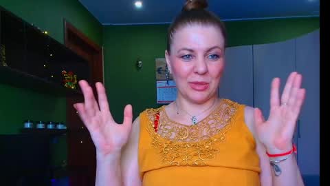 VeronikawGold online show from 06-07-26, 04:55