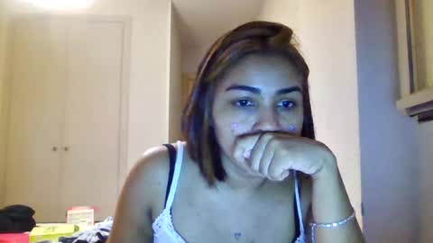 Snapshot of verow20 chatting on 07-30-26, 11:15 verow20 online show from 07-30-26, 11:15