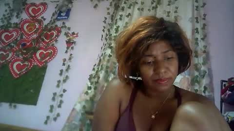 verronique1511 online show from 11-06-25, 03:51