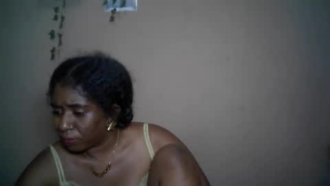 verronique1511 online show from 05-08-26, 04:23