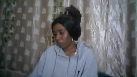 verronique1511 online show from 05-24-26, 06:18