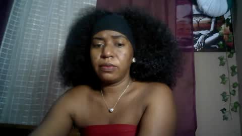verronique1511 online show from 07-12-26, 05:53