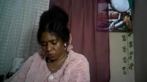 verronique1511 online show from 07-13-26, 06:44
