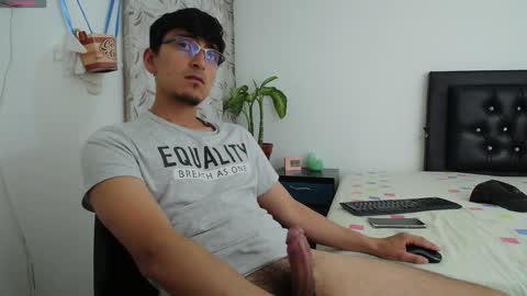 versatileguuy online show from 10-25-25, 02:52