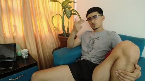 versatileguuy online show from 04-11-26, 09:19