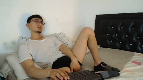 versatileguuy online show from 08-01-26, 11:31