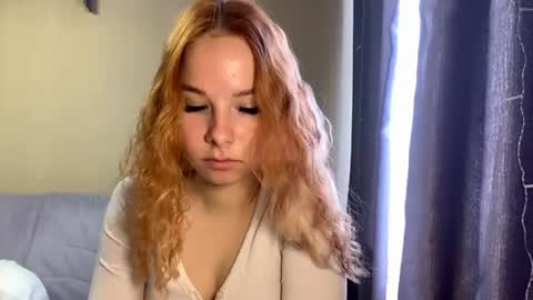 Snapshot of vertiegartrell chatting on 07-08-26, 01:32 Lina online show from 07-08-26, 01:32
