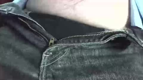 Snapshot of verylittletiny chatting on 05-13-26, 07:11 Erik online show from 05-13-26, 07:11